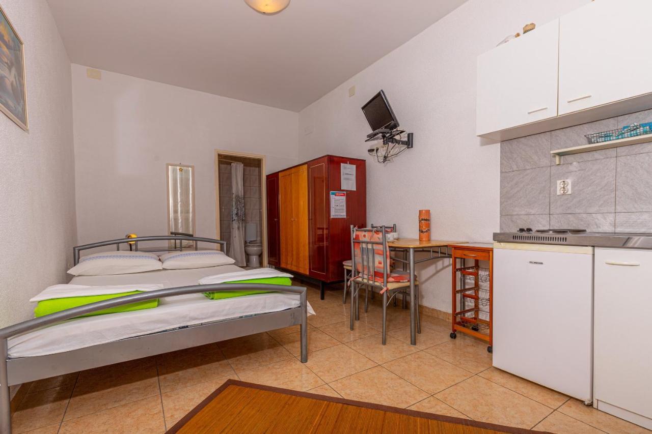 Apartmani Loki Dramalj Eksteriør billede